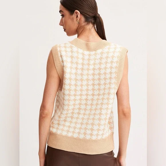 Check Knit Top Sleeveless Oversized V-Neck - Picture 2 of 7